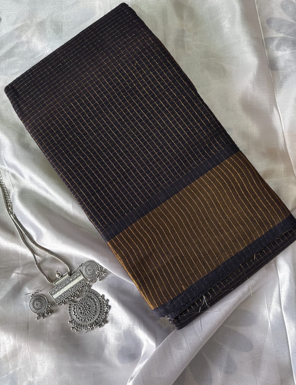 Classic Navy Blue Checked Soft Silk Saree with Elegant Golden Border