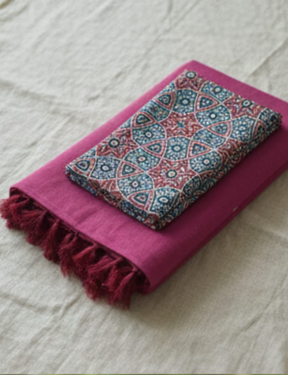 Premium Linen Cotton Saree with Printed Pallu & Solid Body