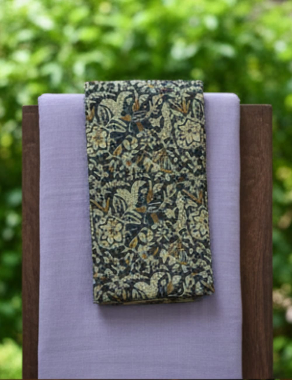 Premium Linen Cotton Saree with Floral Printed Pallu – Lavender Grace