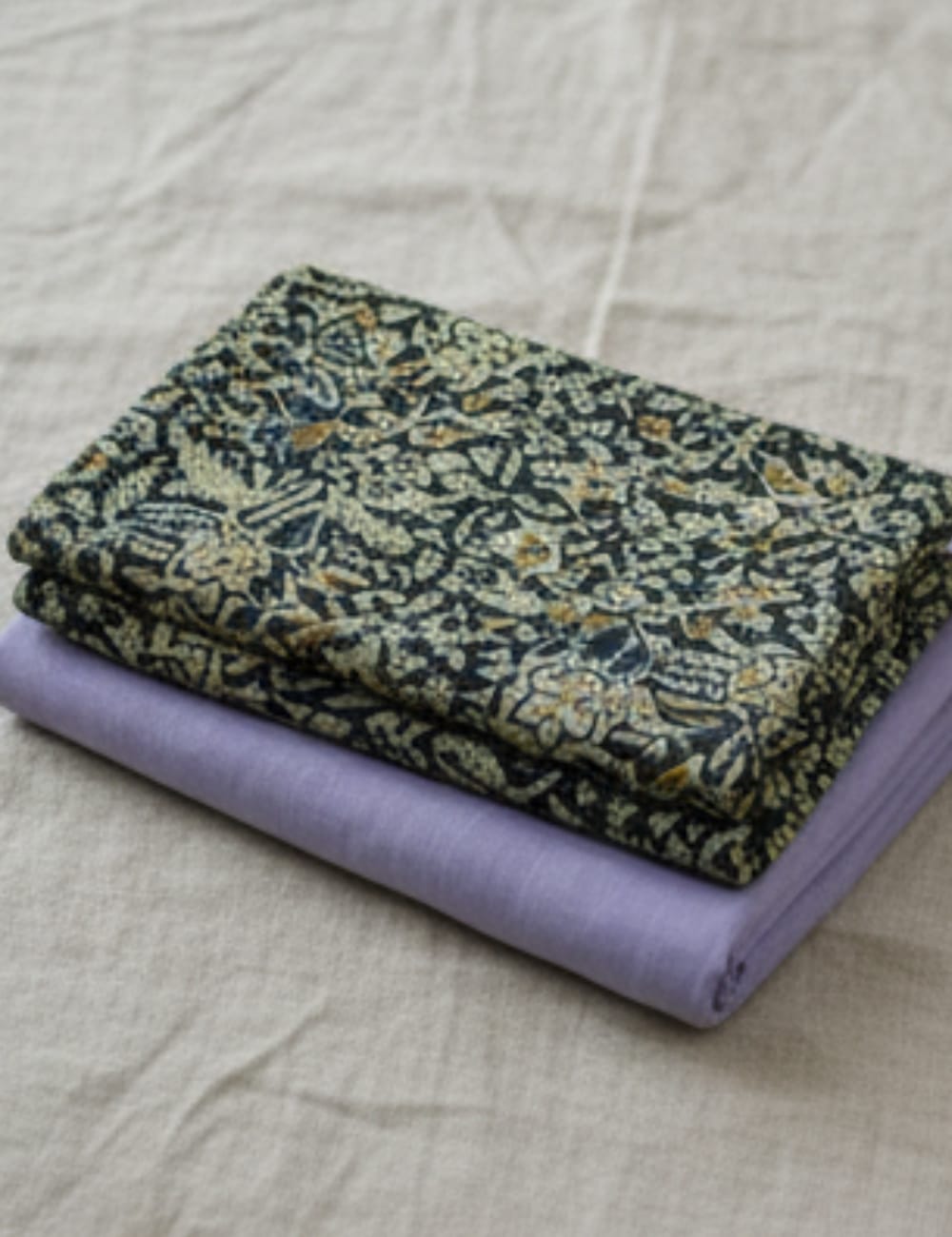 Premium Linen Cotton Saree with Floral Printed Pallu – Lavender Grace