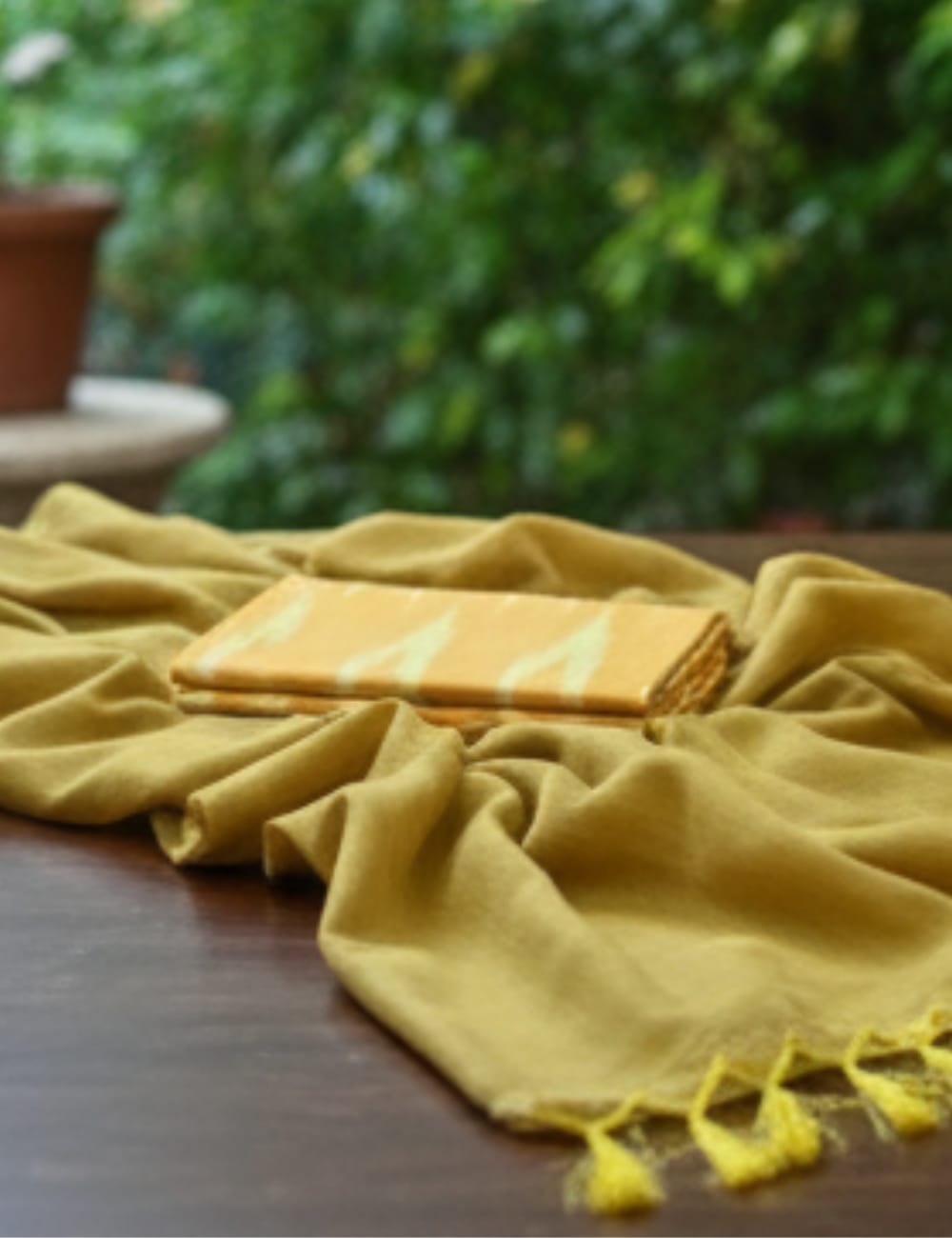 Premium Linen Cotton Saree with Ikat Patterned Pallu – Sunshine Mustard Glow
