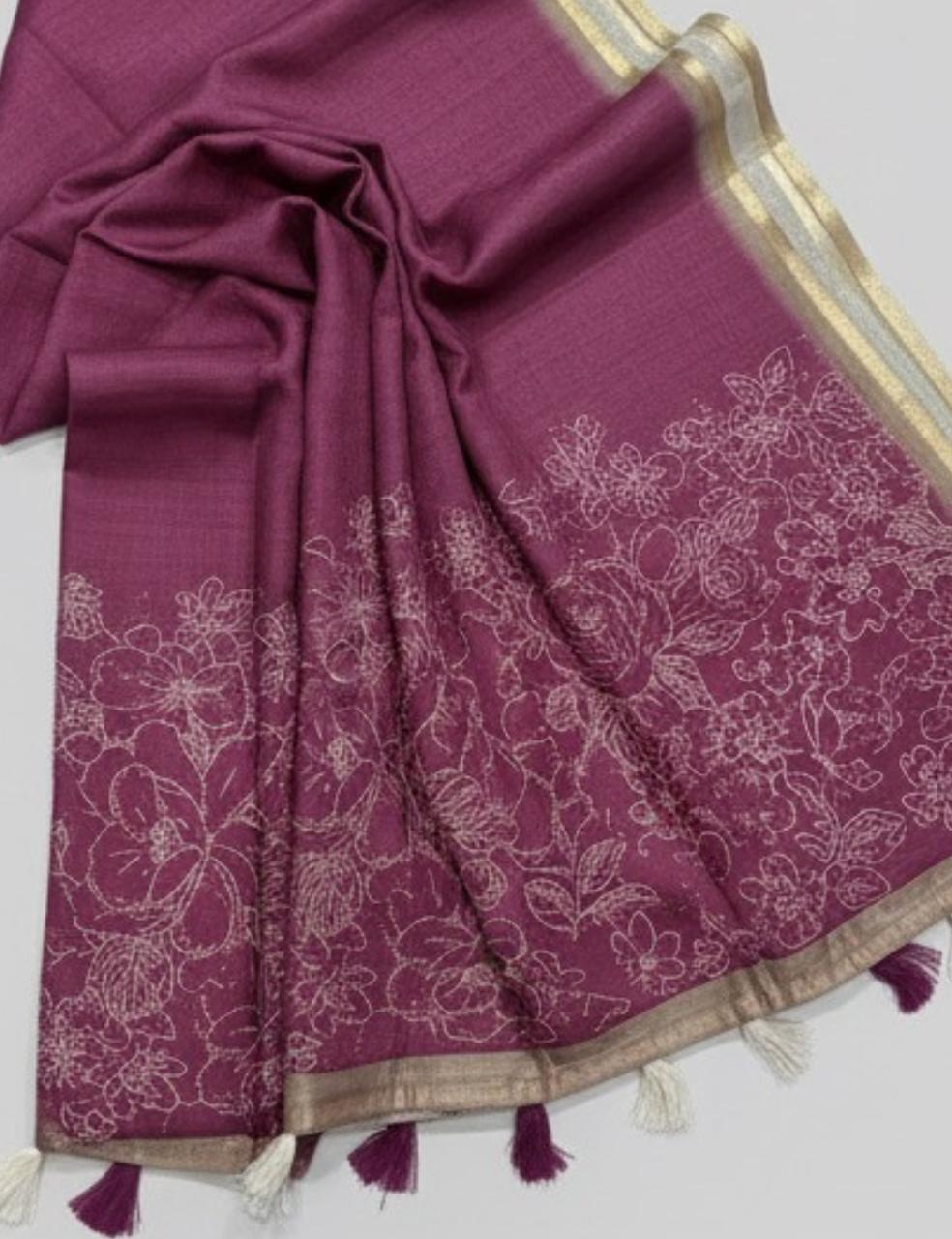 Elegant Magenta Jute Silk Saree with Golden Border & Floral Weave 🌸✨