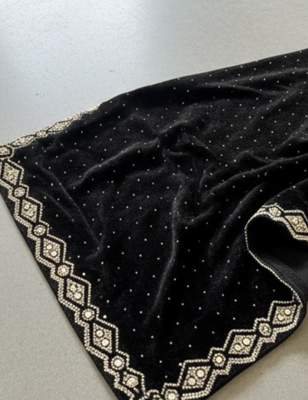 ROYAL BLACK PARTY WEAR SAREE WITH STONE & MIRROR WORK BORDER ✨