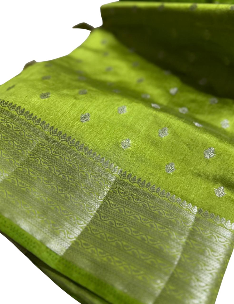 “Soft Parrot Green Tusser Silk Saree – A Blend of Grace & Elegance”