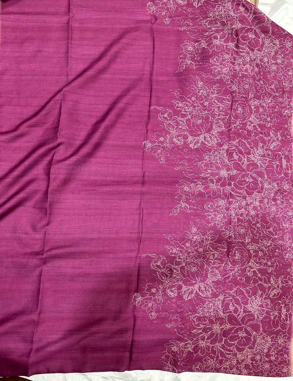Elegant Magenta Jute Silk Saree with Golden Border & Floral Weave