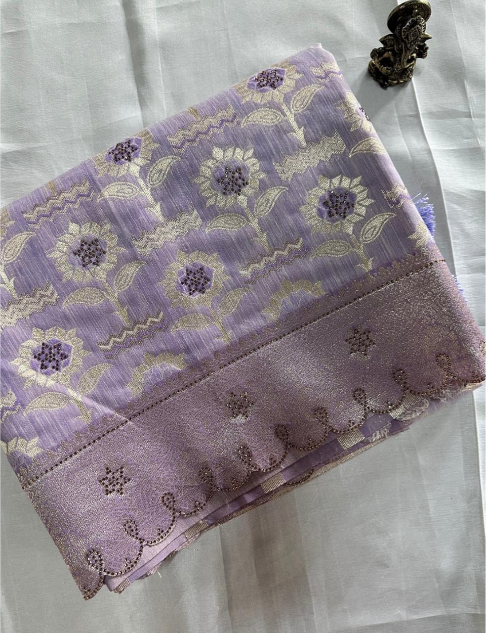 Premium Lavender Floral Woven Silk-Blend Saree with Designer Scalloped Border