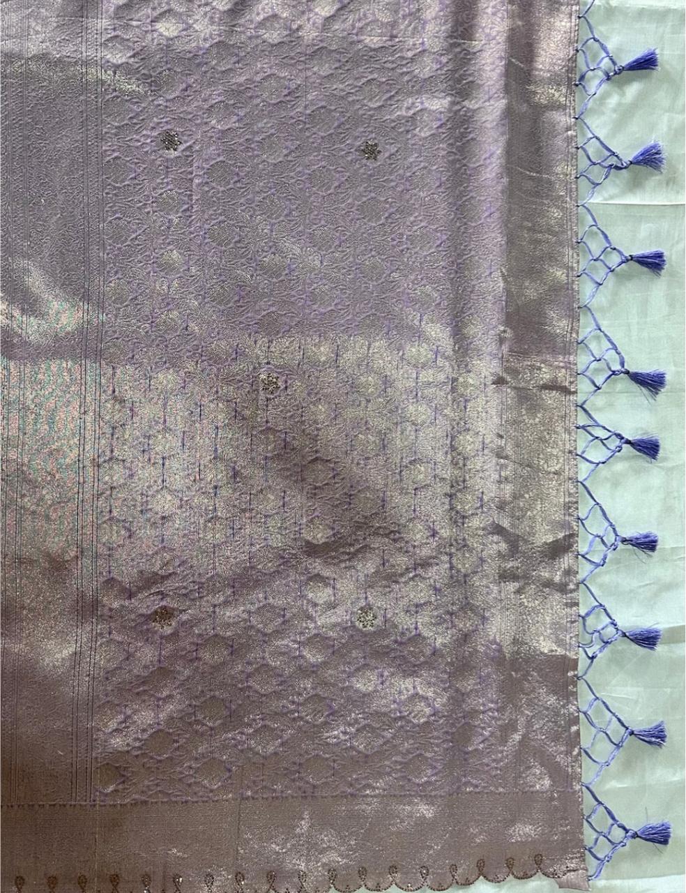 Premium Lavender Floral Woven Silk-Blend Saree with Designer Scalloped Border