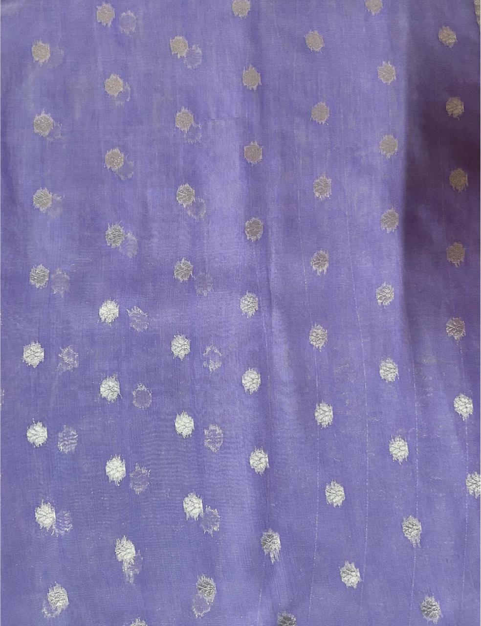Premium Lavender Floral Woven Silk-Blend Saree with Designer Scalloped Border