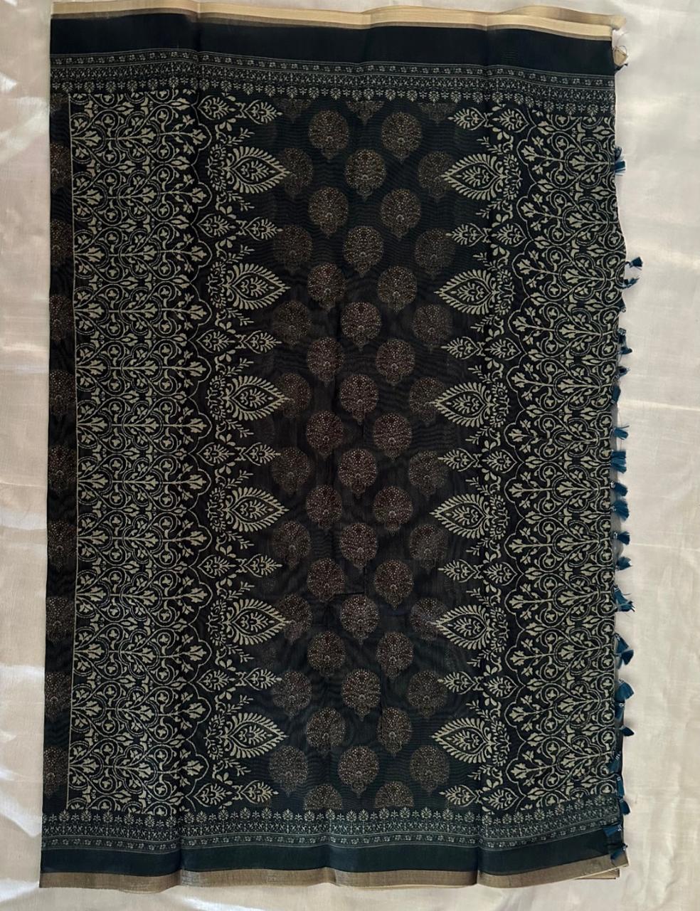 Deep Charcoal Grey Floral Design Saree with Muted Maroon Motifs & Antique Beige Border