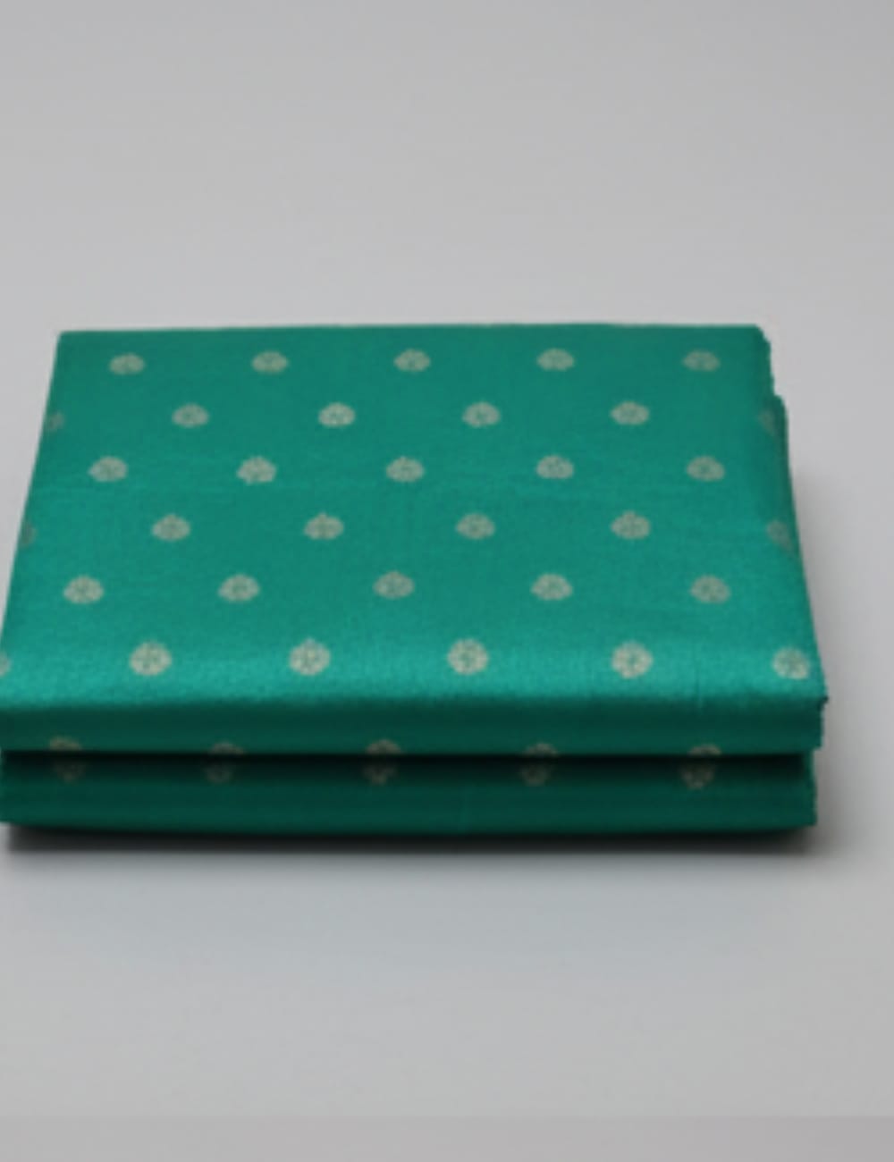 "Elegant Bottle Green Tussar Silk Saree with Woven Zari Motifs & Lustrous Border ✨"