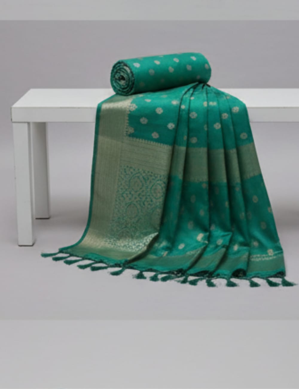 "Elegant Bottle Green Tussar Silk Saree with Woven Zari Motifs & Lustrous Border ✨"